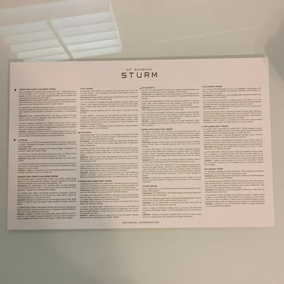 Dr. Barbara Sturm Darker Skin Tones Hyaluronic Serum 10ml - Picture 15 of 16